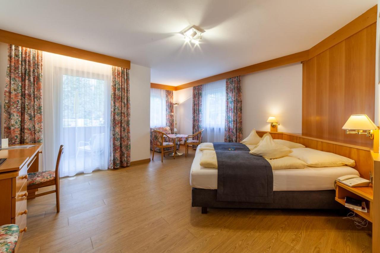 Fruehstuecks-Hotel Olympia Tirolo Bagian luar foto
