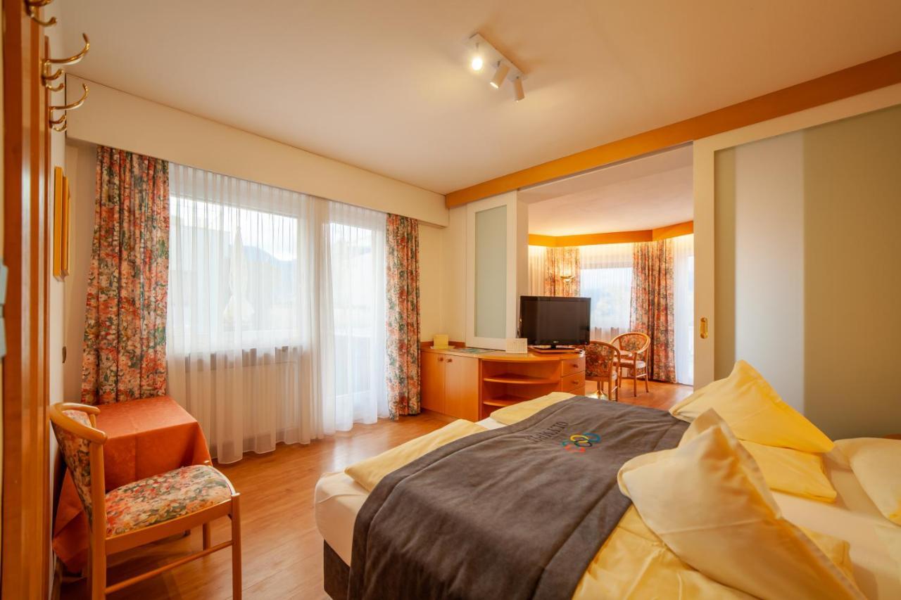 Fruehstuecks-Hotel Olympia Tirolo Bagian luar foto