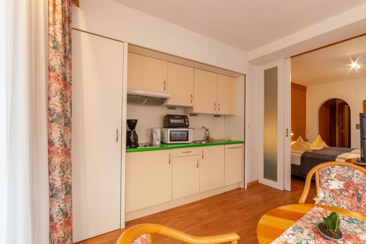 Fruehstuecks-Hotel Olympia Tirolo Bagian luar foto