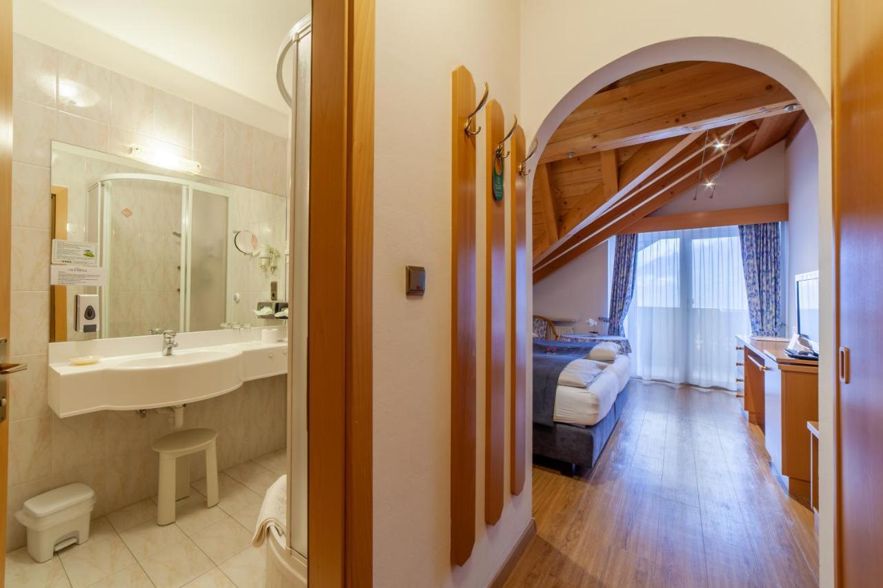 Fruehstuecks-Hotel Olympia Tirolo Bagian luar foto