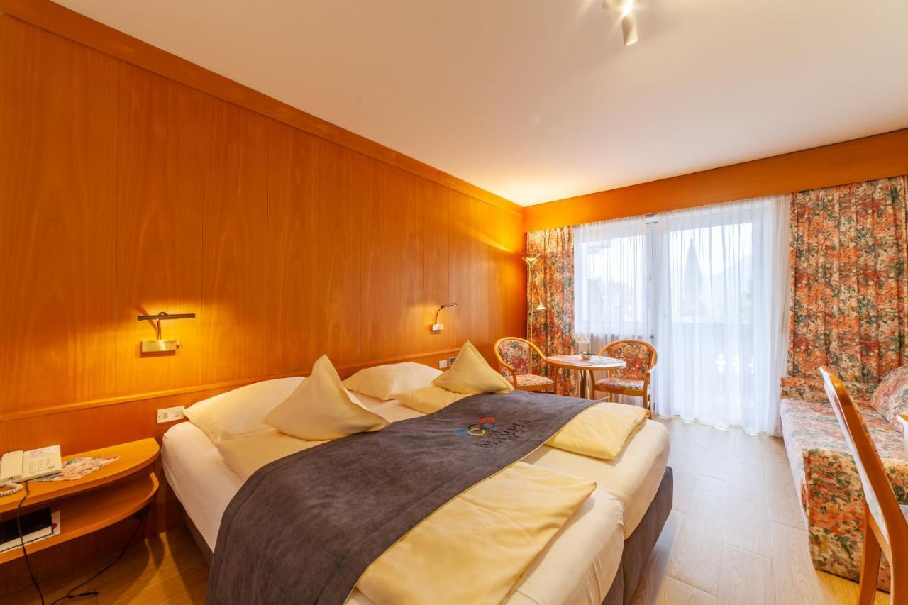 Fruehstuecks-Hotel Olympia Tirolo Bagian luar foto