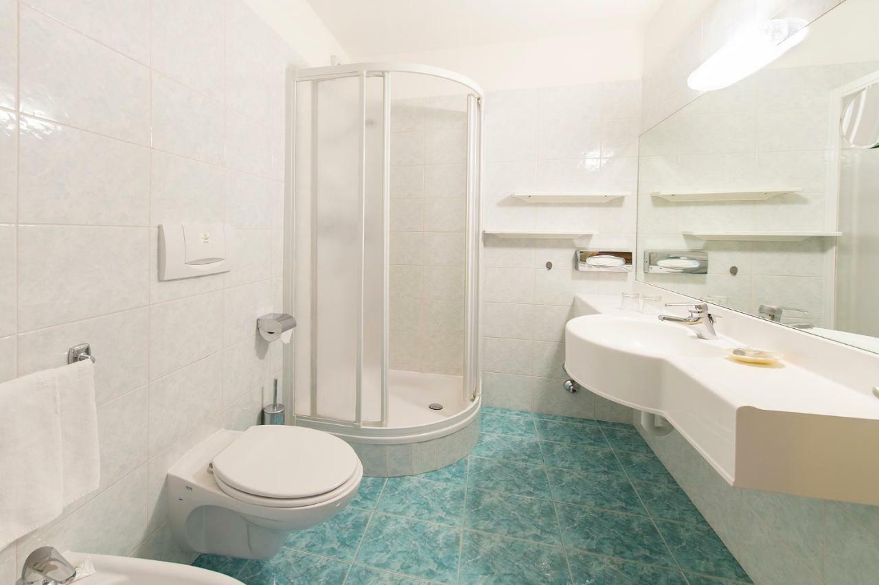 Fruehstuecks-Hotel Olympia Tirolo Bagian luar foto